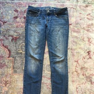 American Eagle Jeans- Size 6